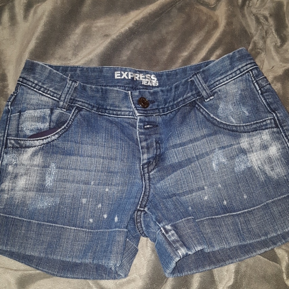 Express shorts